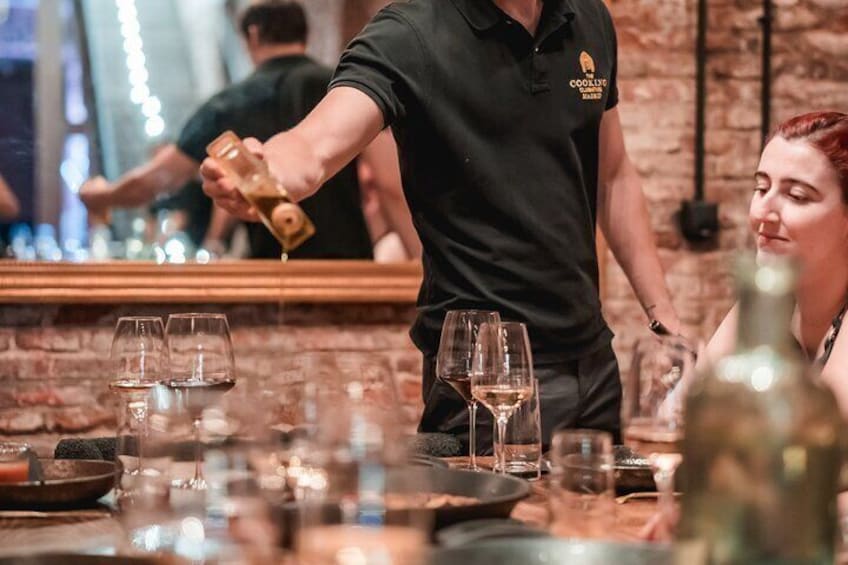 Paella Cooking Class in Madrid with Bottomless Wine Pairing
