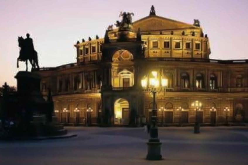Picture 1 for Activity Dresden: Smile Tour with Prosecco