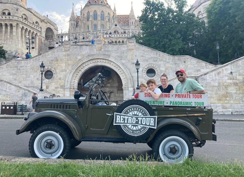 Budapest: Private City Tour with a Vintage Russian Jeep