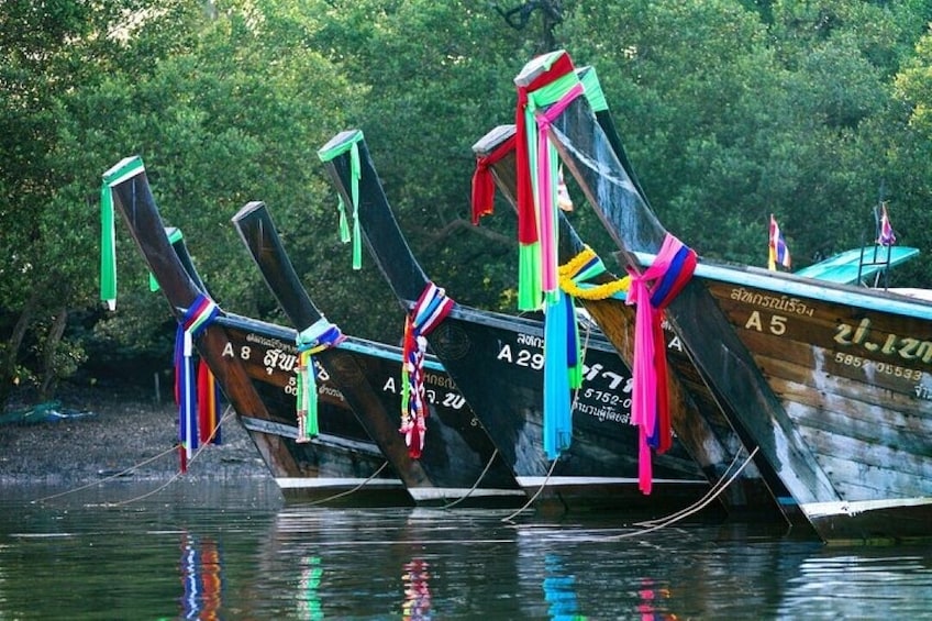 Full day Phi Phi island by speed boat (Join in)