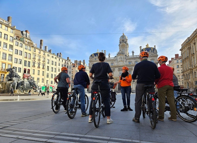 Lyon: 3-Hour Guided E-Bike Tour