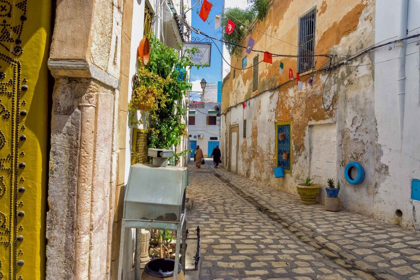 Picture 5 for Activity Tunis: Medina Guided Walking Tour