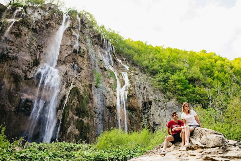 From Split or Trogir: Plitvice Lakes Tour with Entry Tickets