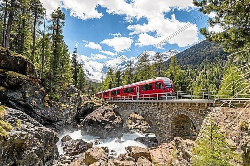 From Como: Day trip to St. Moritz & Panoramic Bernina Express