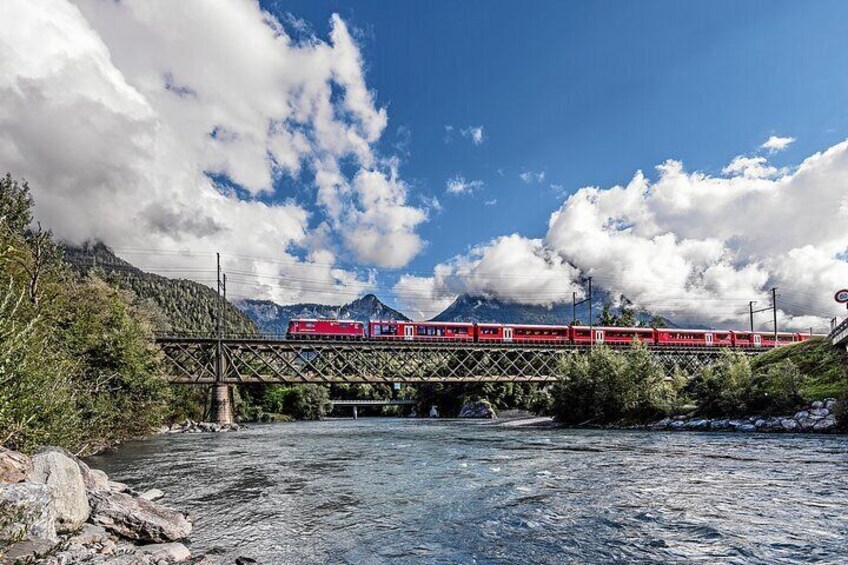From Como: Day trip to St. Moritz & Panoramic Bernina Express