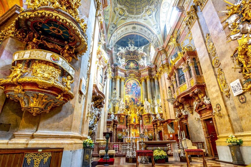 Picture 3 for Activity St Stephen's Cathedral, Top Churches of Vienna Old Town Tour
