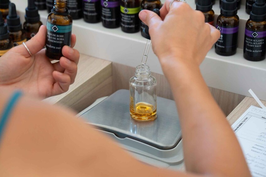 Picture 4 for Activity Granada: Perfume Workshop