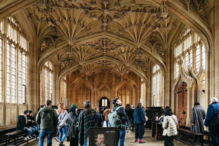 Picture 1 for Activity Oxford: University and City Walking Tour with Alumni Guide