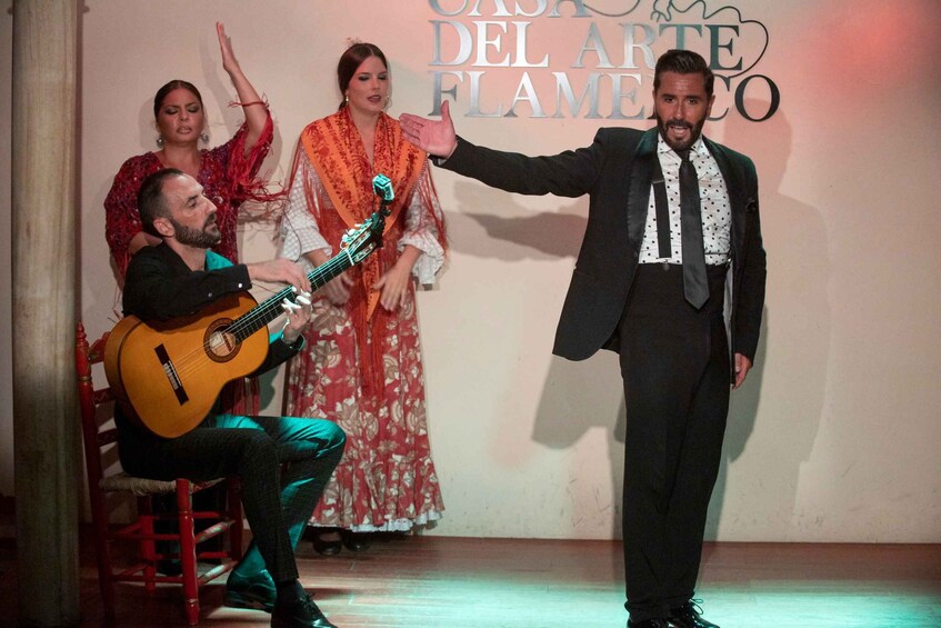Picture 2 for Activity Granada: 1-Hour Traditional Flamenco Show