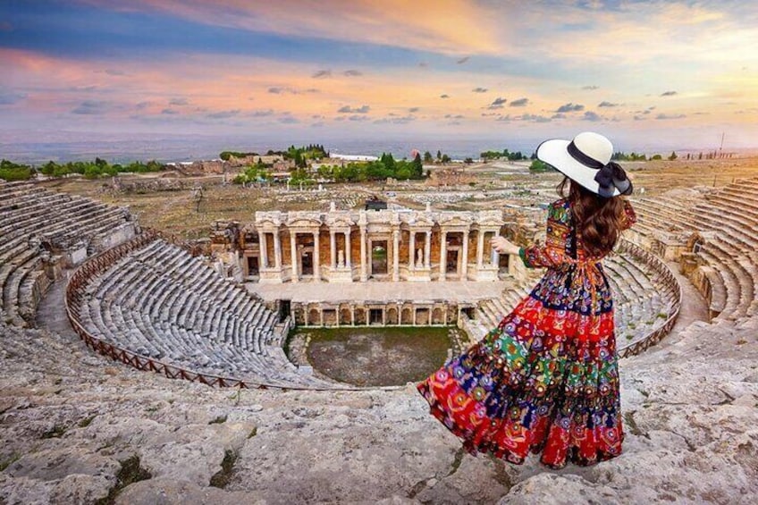 Antalya Express Pamukkale& Hierapolis Day Trip w/Lunch & Pickup