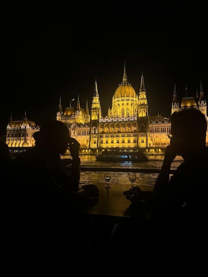 Picture 24 for Activity Budapest: City Highlights Cruise with Welcome Drink