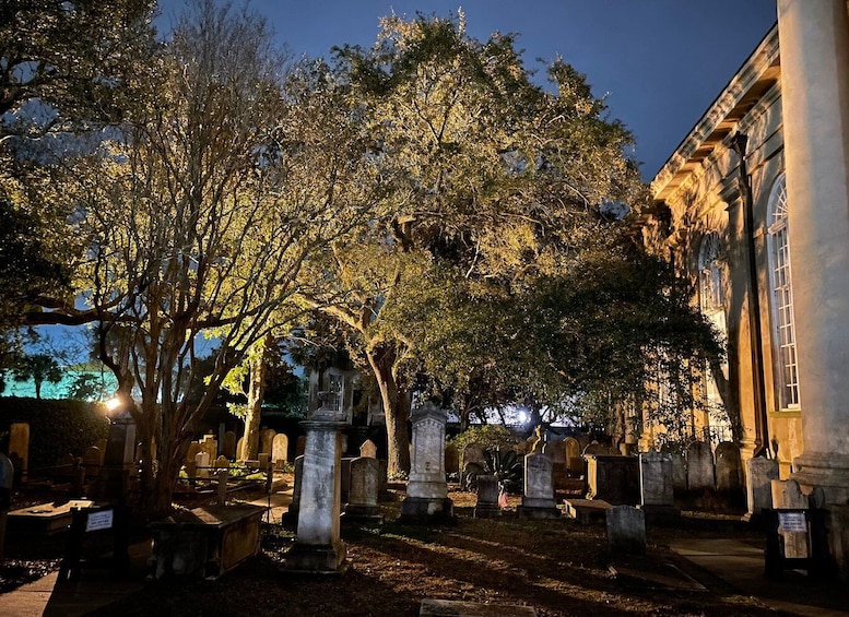 Charleston: Haunted History Tour - Learn to see a Ghost
