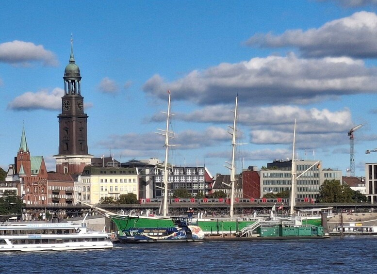 Picture 18 for Activity Hamburg: Bike Tour of the Speicherstadt & Old Harbor