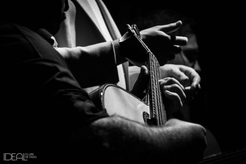 Picture 10 for Activity Porto: The highest-rated traditional fado concert (downtown)