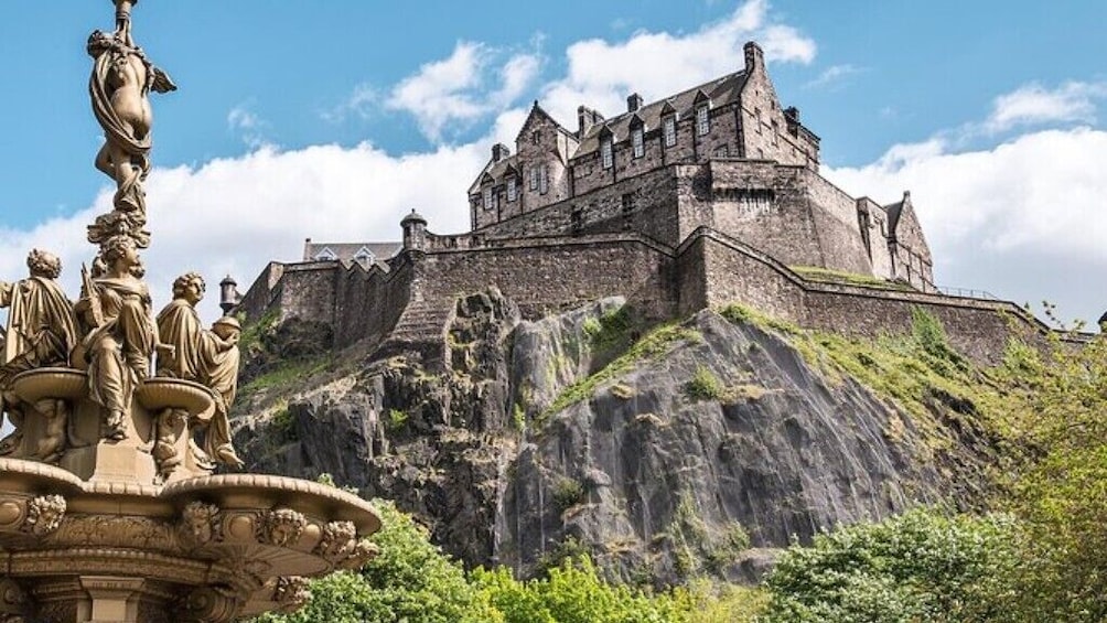 Harry Potter Tour & Edinburgh Castle Visit
