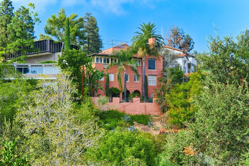 Hollywood Celebrity & Star Homes: Self-Guided Driving Audio Tour