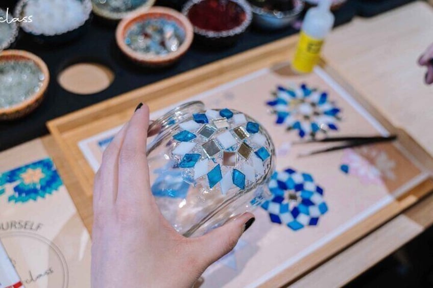 Mosaic Lamp Workshop in Melbourne
