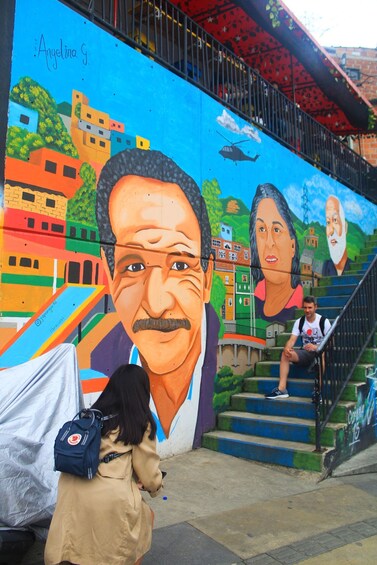 Picture 24 for Activity Medellín: Comuna 13 Graffiti Tour w/Street Food & Cable Car