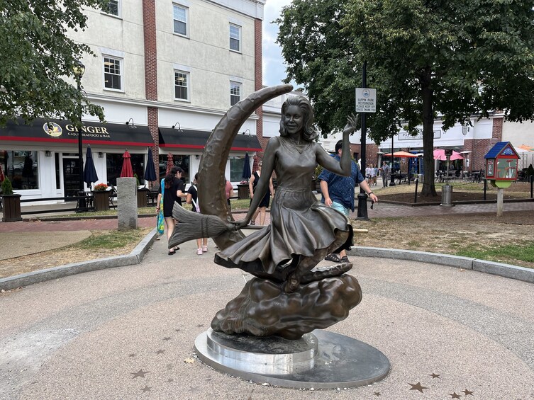 The Legacy of Witches: Salem Day Tour from Boston 