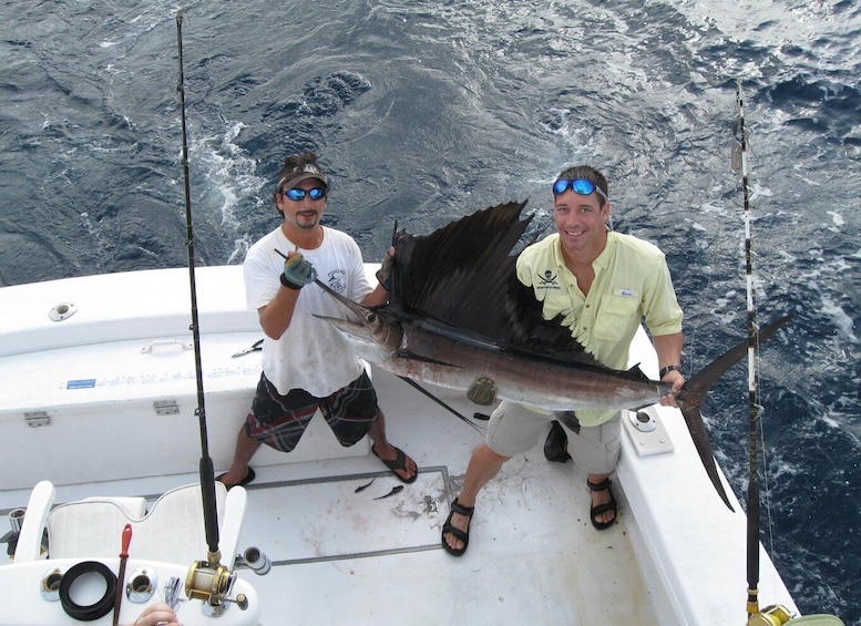 Picture 17 for Activity Fort Lauderdale: 4-Hour Sport Fishing Shared Charter