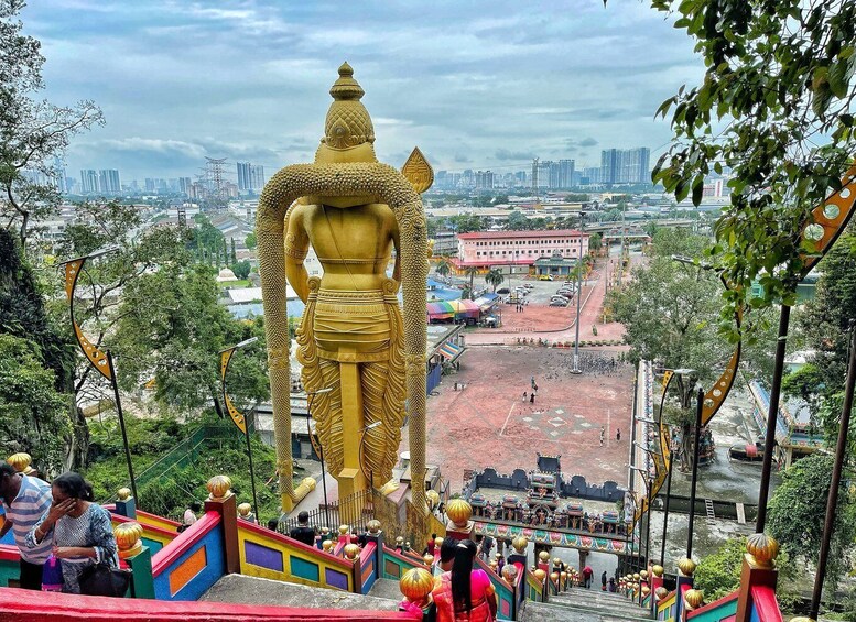 Picture 29 for Activity Kuala Lumpur: Genting Highlands & Batu Caves Day Trip