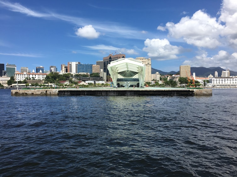 Full-Day Tour with Guanabara Bay Cruise, Christ the Redeemer & Sugarloaf