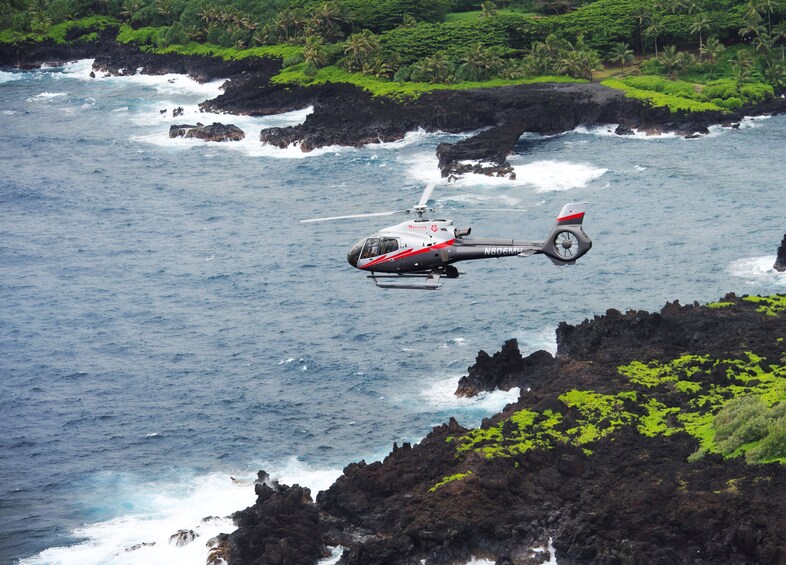 North Shore & Hana Rainforest Helicopter Tour with Taro Plantation Landing