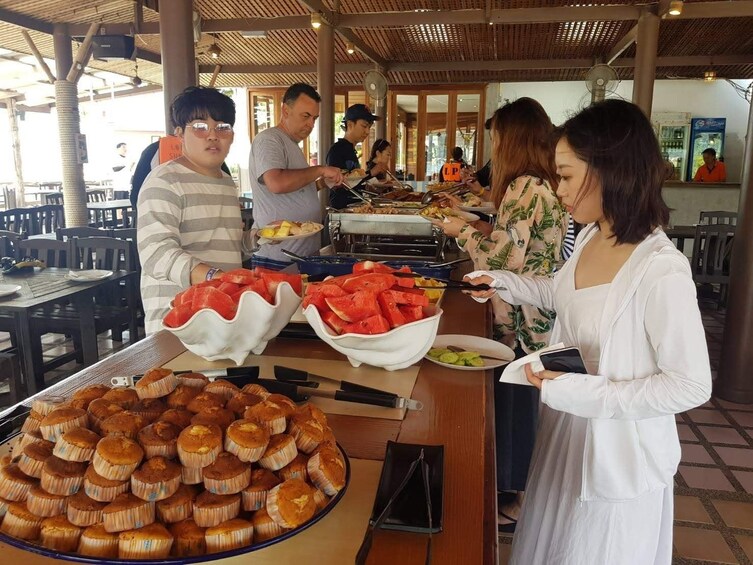 Snorkel Tour to Koh Nangyuan & Koh Tao by Speed Boat from Koh Samui