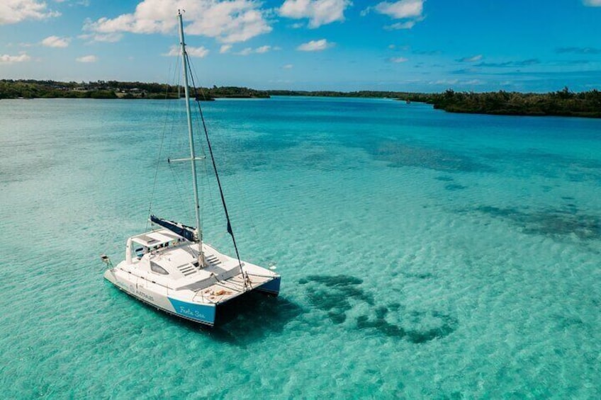 Catamaran with BBQ lunch in Mauritius
