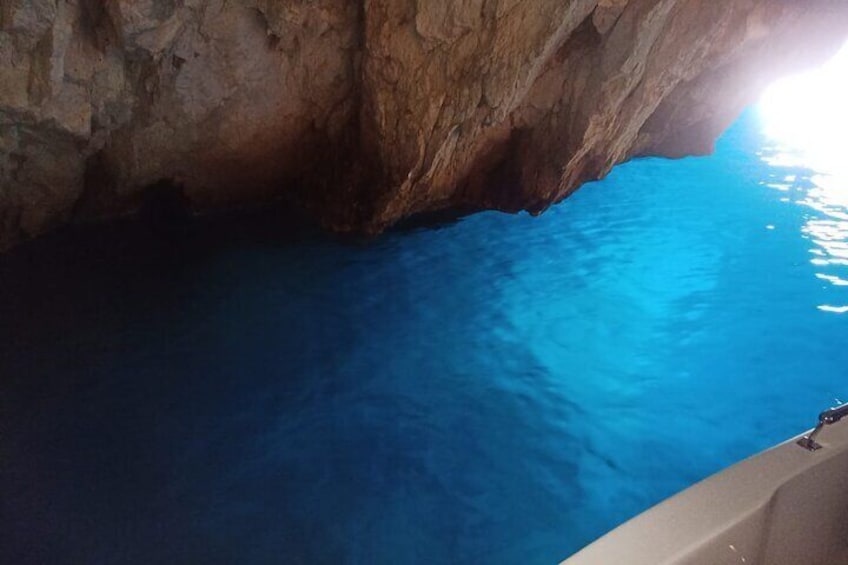 Zakynthos Private Tour to Navagio Shipwreck by Land and Sea