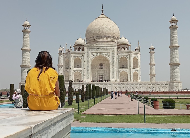 New Delhi: 2-Day Tour of Agra & Fatehpur by Superfast Train