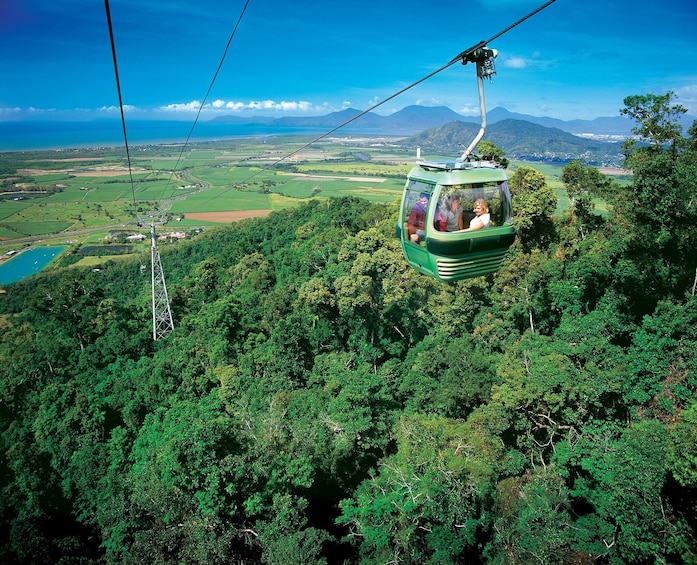 Australian Armour & Artillery Museum with Kuranda Skyrail & Scenic Rail 