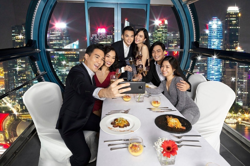 Singapore Flyer Sky Dining