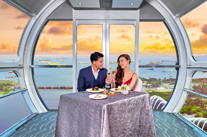 165 Sky Dining by Singapore Flyer