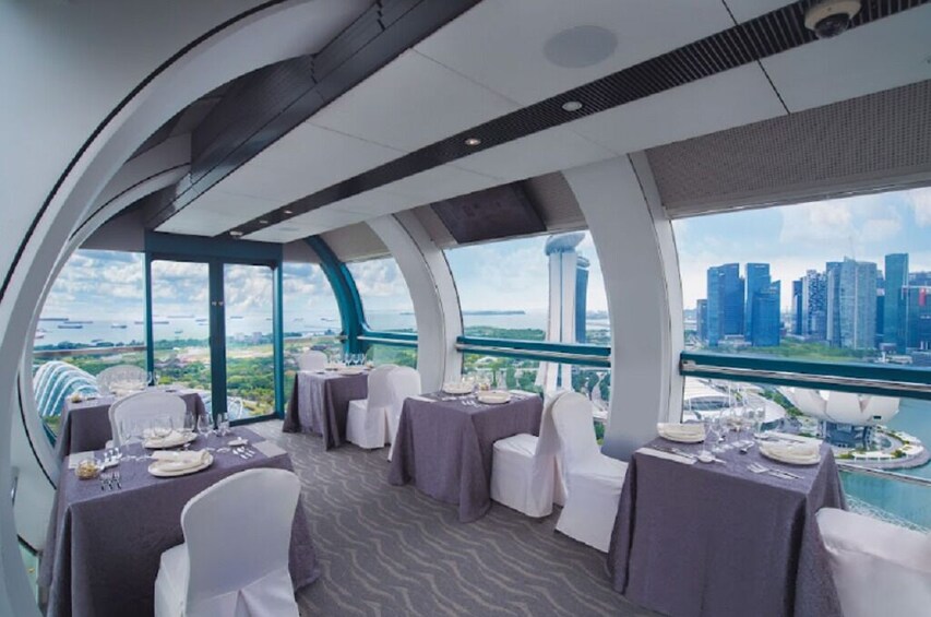 165 Sky Dining by Singapore Flyer
