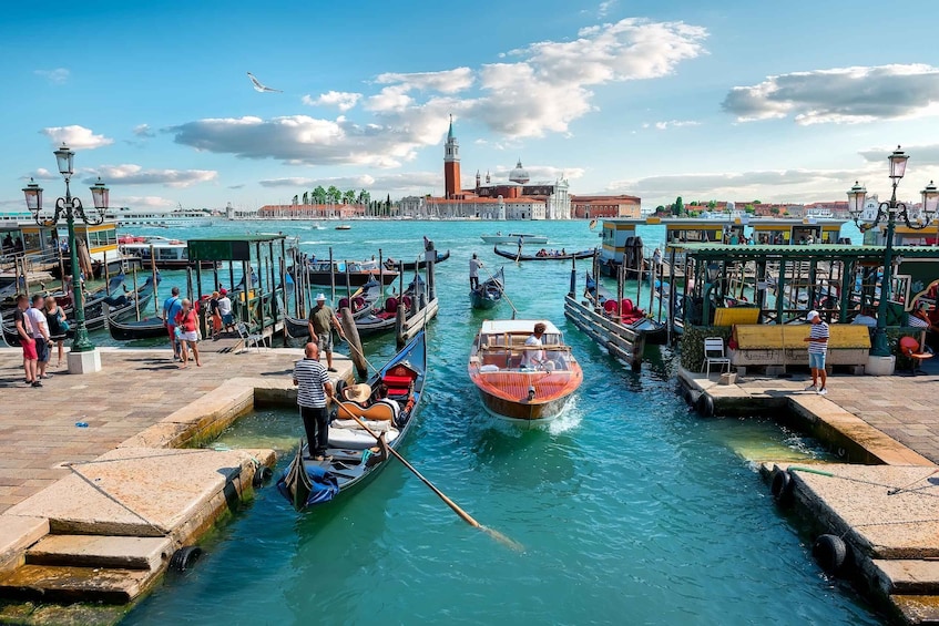 Picture 11 for Activity Venice: Waterbus and Mainland Bus Pass
