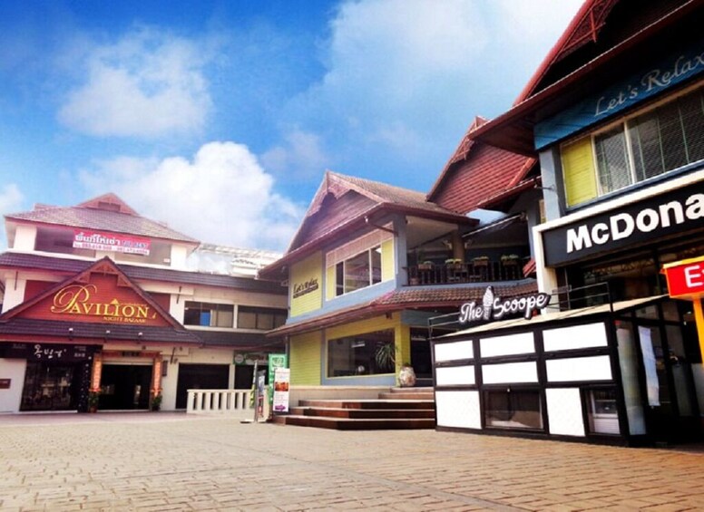 Chiang mai The Pavilion Night Bazaar Boxing Stadium Muay Thai