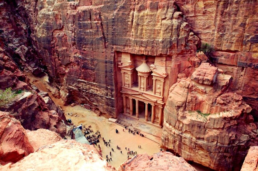  Petra & Wadi Rum 2-Day Tour from Tel Aviv (By Flights)