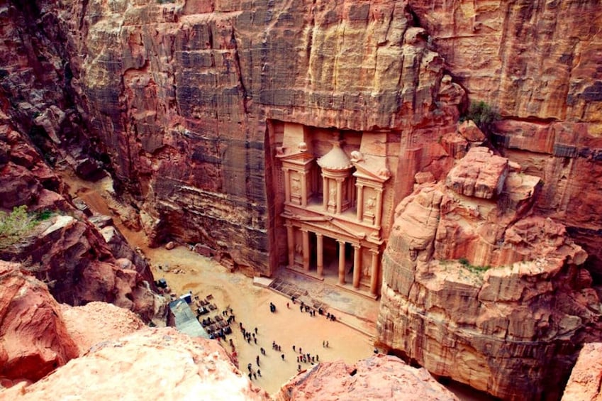 Petra & Wadi Rum 2-Day Tour from Tel Aviv (By Flights)