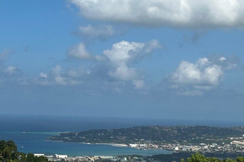 MONTEGO SIGHTSEEING & HISTORICAL TOUR with SHOPPING