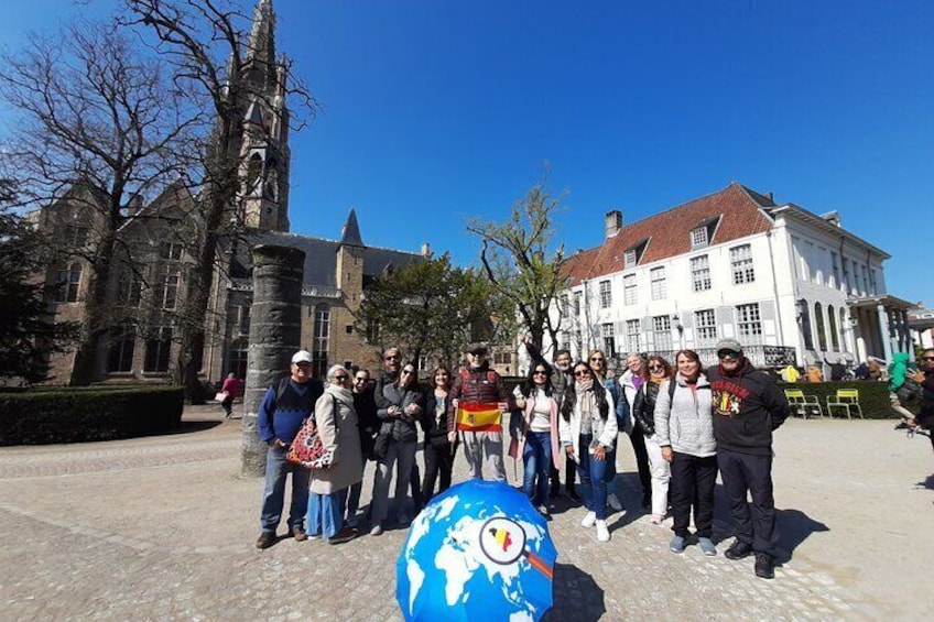 2-Hour Bruges Walking Tour with Chocolate Tasting