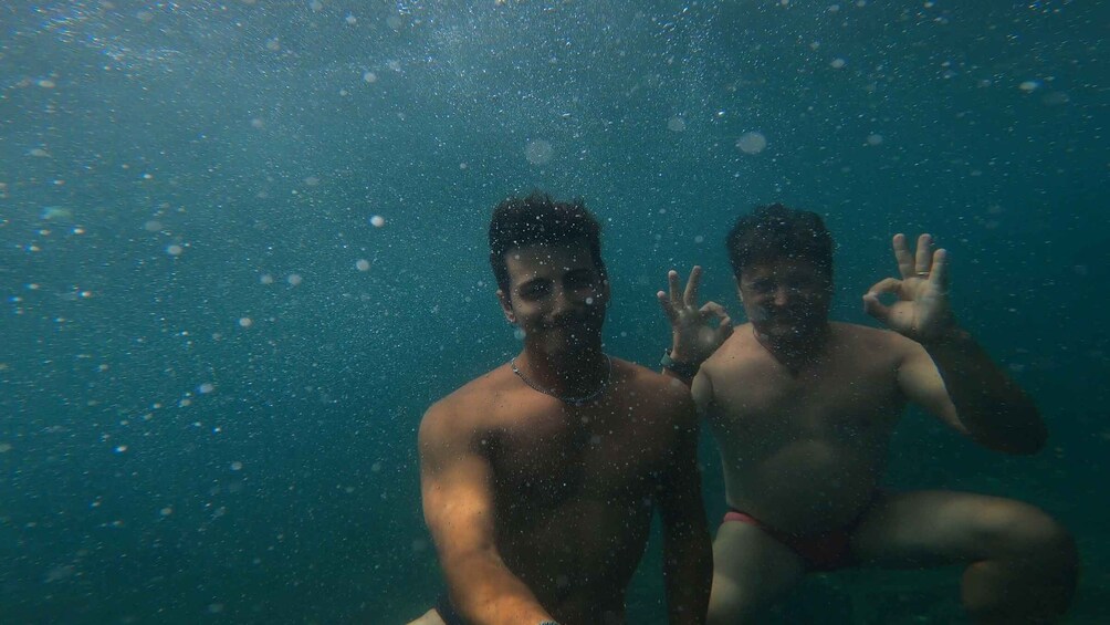 Picture 30 for Activity Procida: Boat Tour w/ Swimming Stops and Underwater Photos
