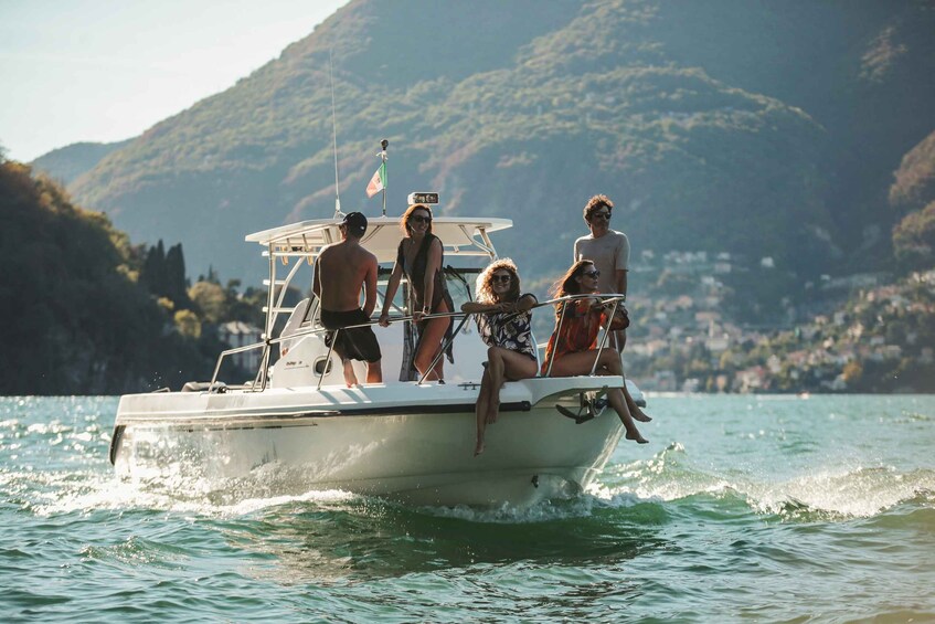 Picture 3 for Activity 2 hours Private boat tour on lake of Como