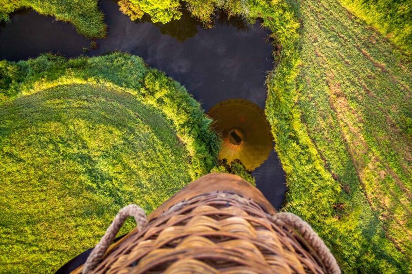 Picture 4 for Activity Brisbane: Hot Air Balloon Flight with Vineyard Breakfast