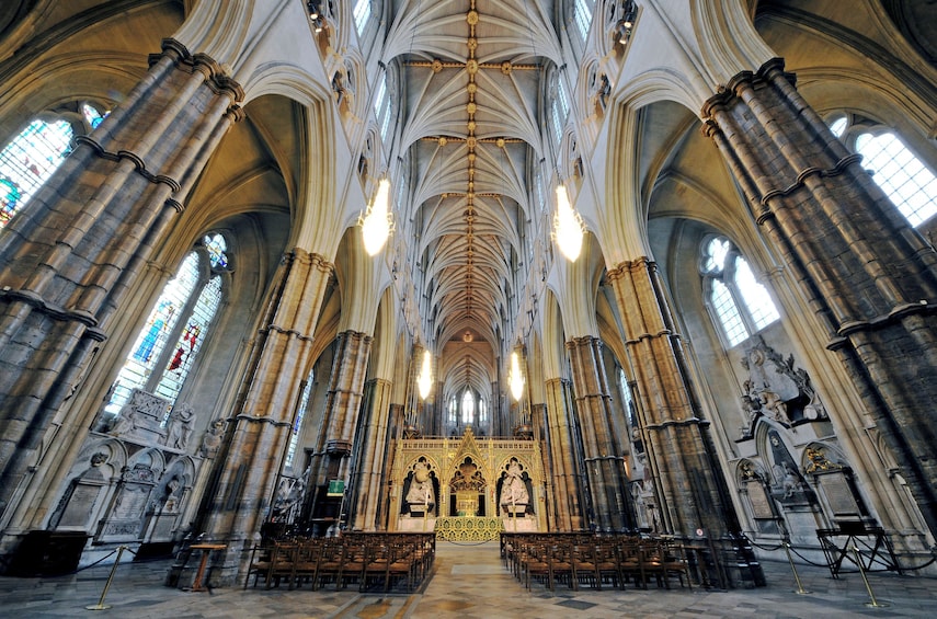 Priority Access Westminster Abbey Tour & Refreshments in Medieval Cellarium