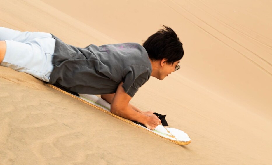 Ballestas and Huacachina Oasis Full Day Tour from Lima