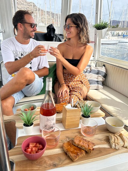 Explore Mogan: 2h Boat Tour with Wine & Local food Tasting