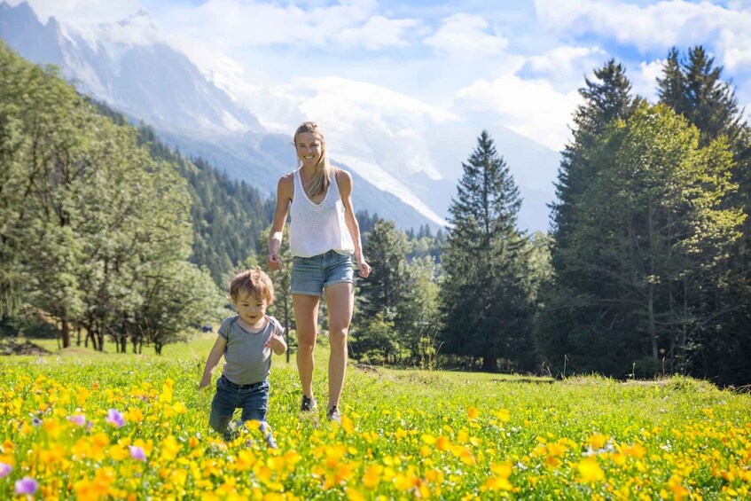 Picture 8 for Activity Romantic Chamonix Photo Shoot – Memories to Last a Lifetime