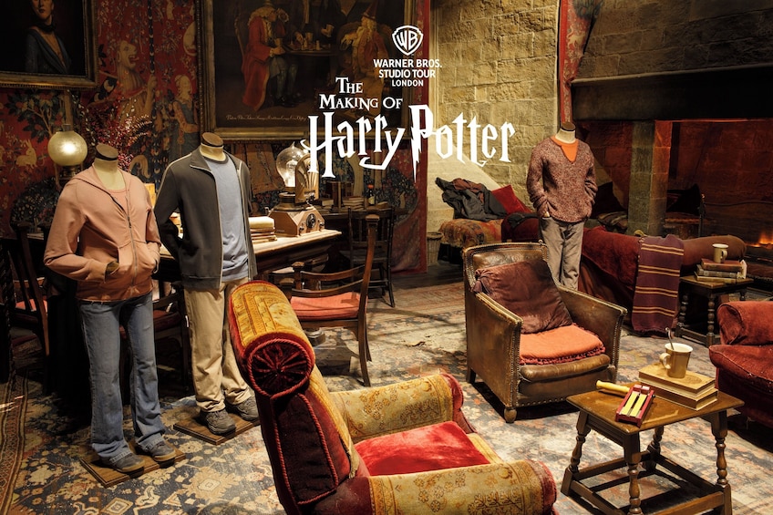 The Making of Harry Potter: Warner Bros. Studio Tour & Escorted Transfer