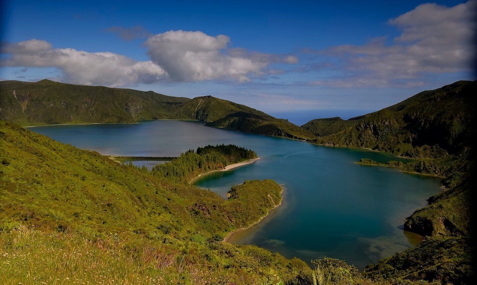 São Miguel: Island Highlights Private Tour by Boat and Van
